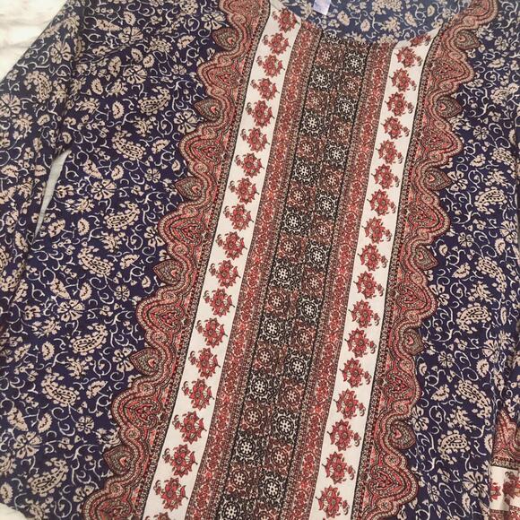 Alya Bohemian Pattern Paisley Blouse - Picture 3 of 7